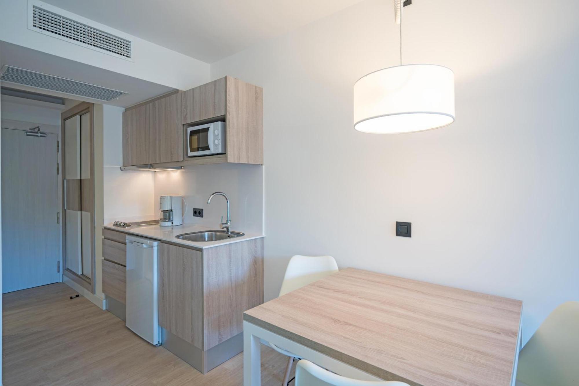 THB Guya Playa Hotel Cala Ratjada  Bagian luar foto