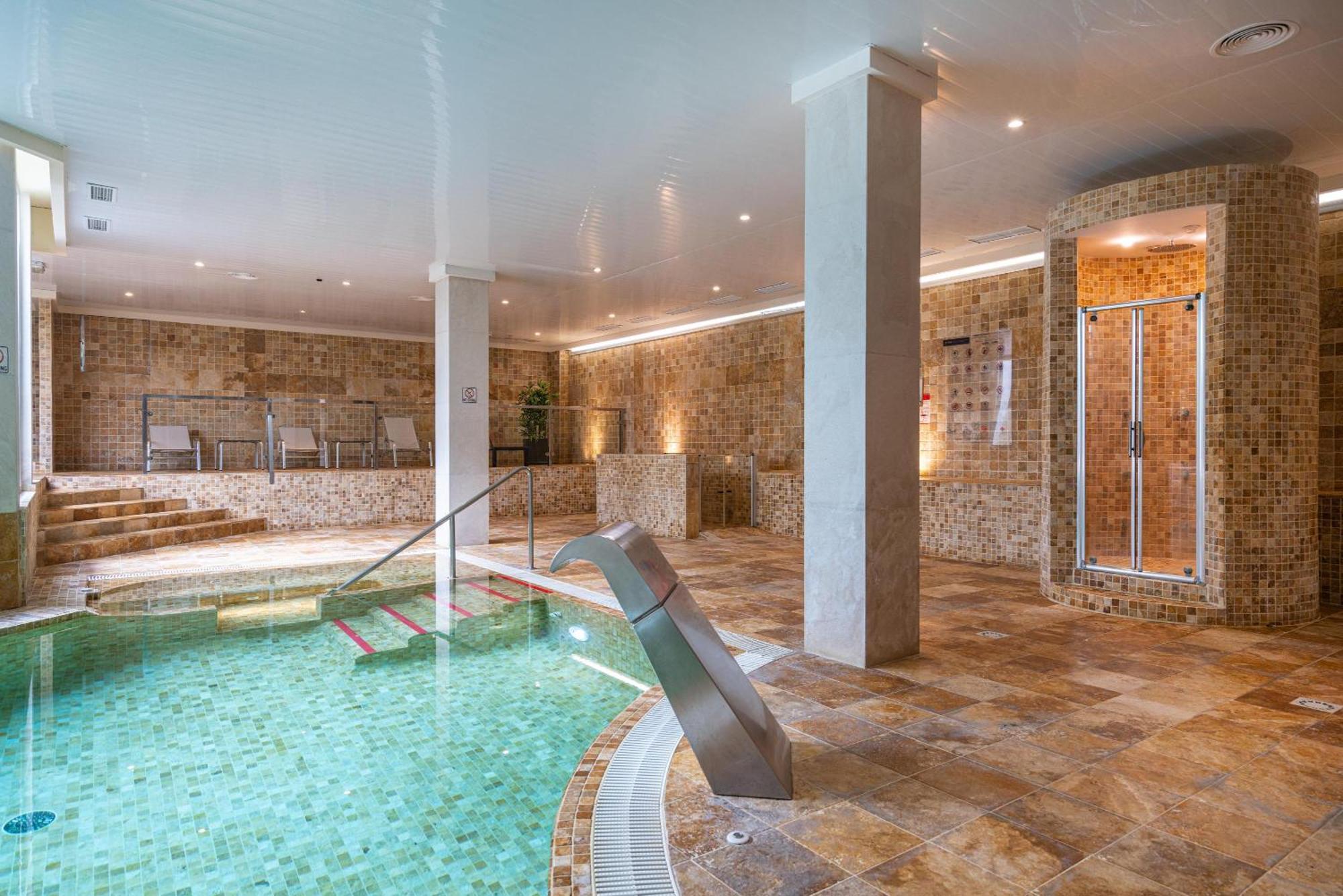 THB Guya Playa Hotel Cala Ratjada  Bagian luar foto